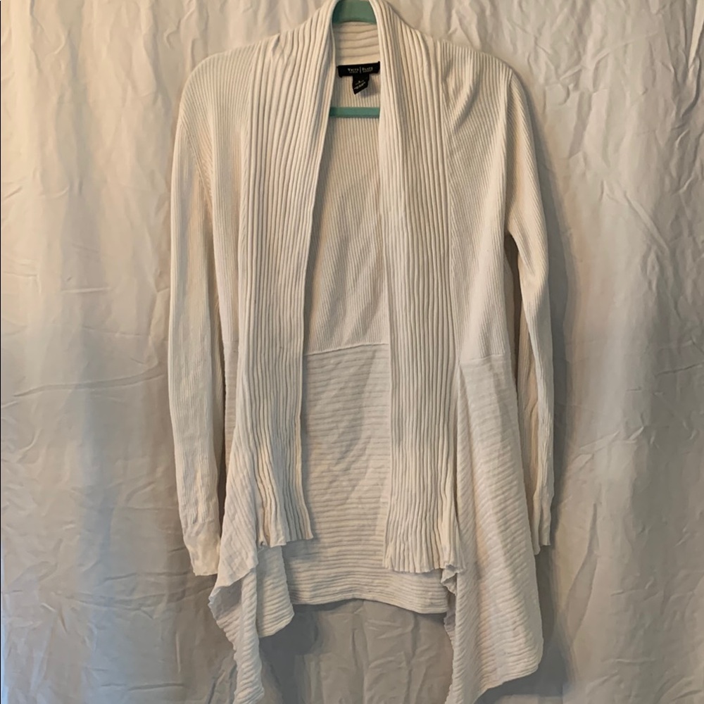White House Black Market White Cardigan Classic Knit / Long Sleeve / Textured